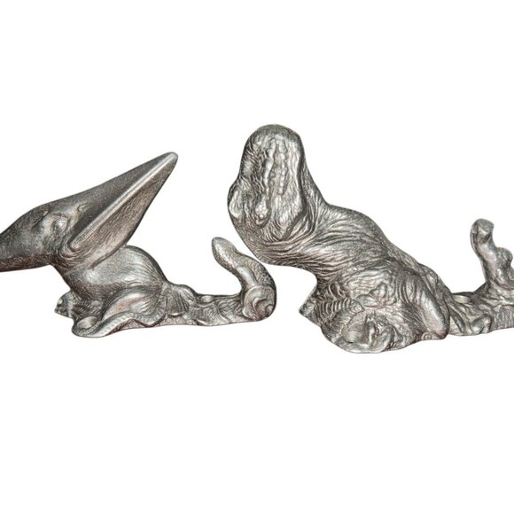 Set of Two Wall Mount Metal Dinosaur Coat Hooks Kids Vintage Room Decor - Picture 5 of 5